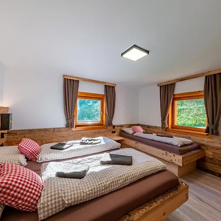 Feriehus Sonnentalhof Itter